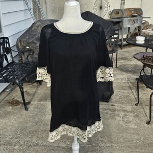 Black and Cream Women's dress